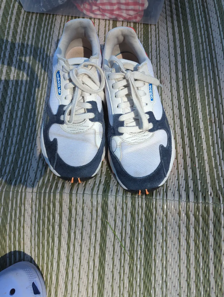 Women's size 8 Adidas Falcon Sneakers - White/Navy thumbnail