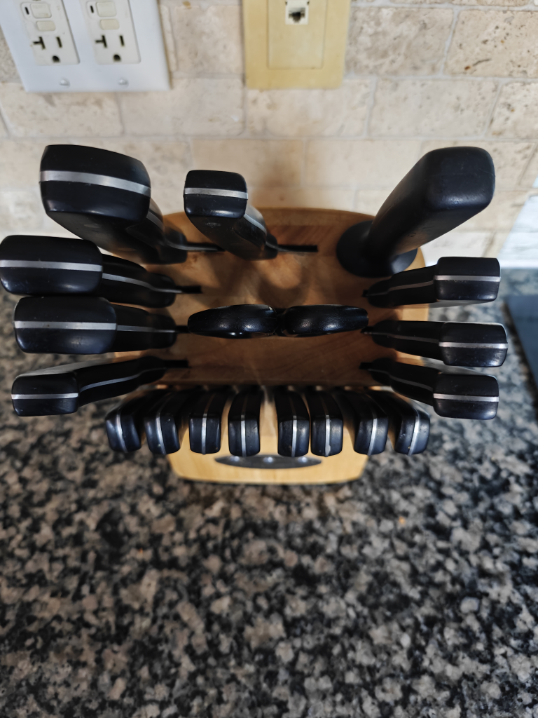 Cuisinart 5057800 Advantage 19-Pieces Cutlery Set - photo 3