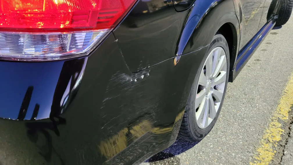 Black Subaru Legacy Sedan image indicator(9)