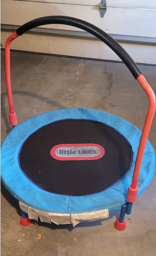Little Tikes Easy Store 3ft Trampoline