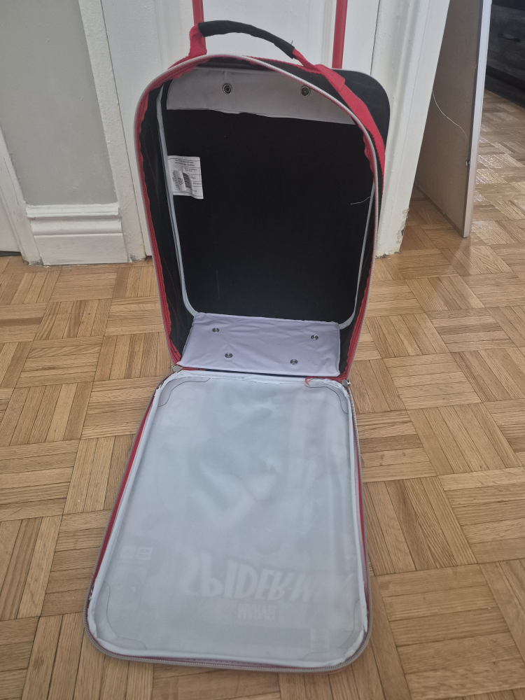 Marvel Spiderman Rolling Luggage Suitcase - photo 4