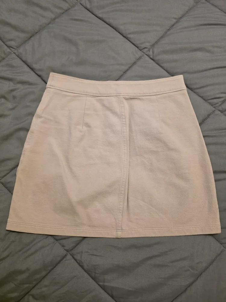 Wilfred Free Mini Skirt - Size 6 image indicator(3)