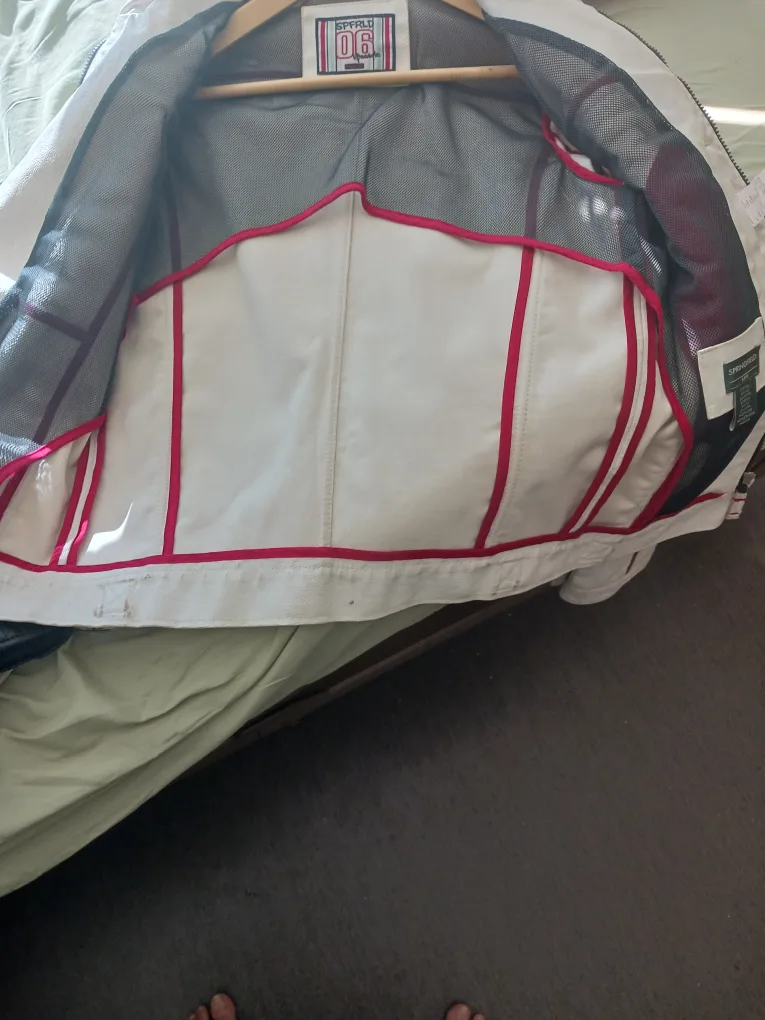 Springfield White Leather Jacket image indicator(5)