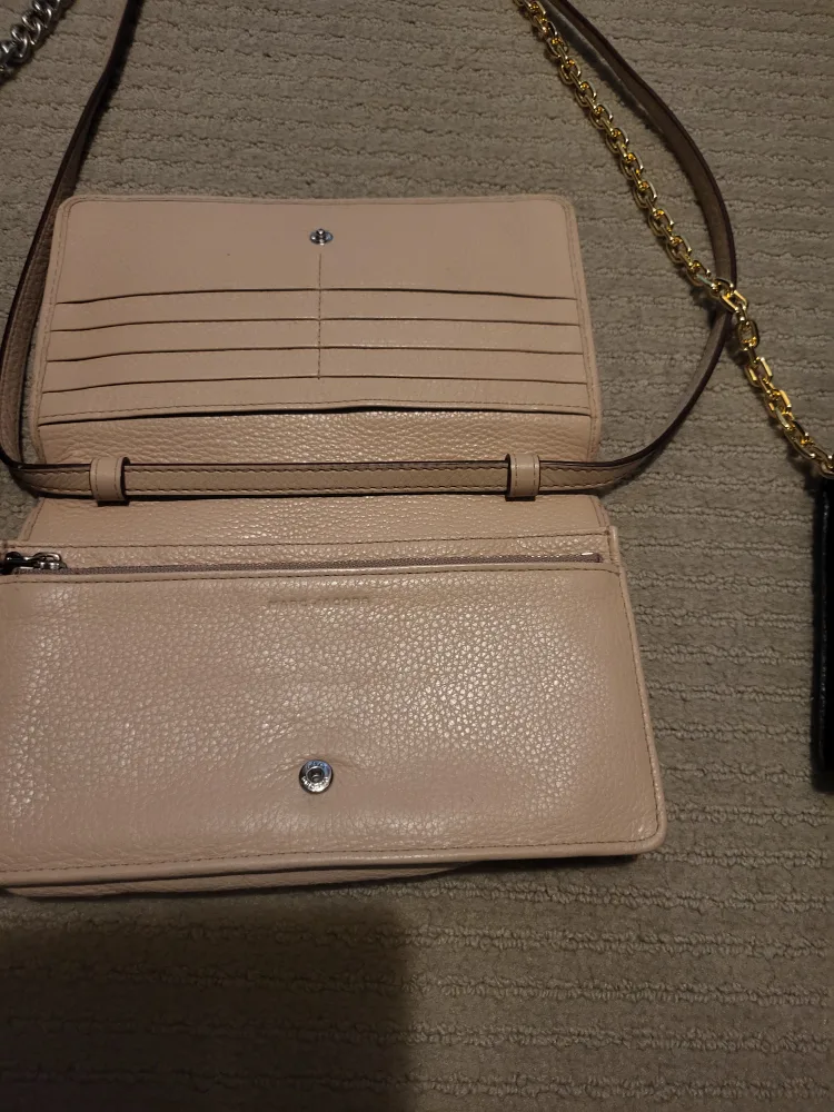 Designer Crossbody Bags - Rebecca Minkoff & Marc Jacobs image indicator(2)