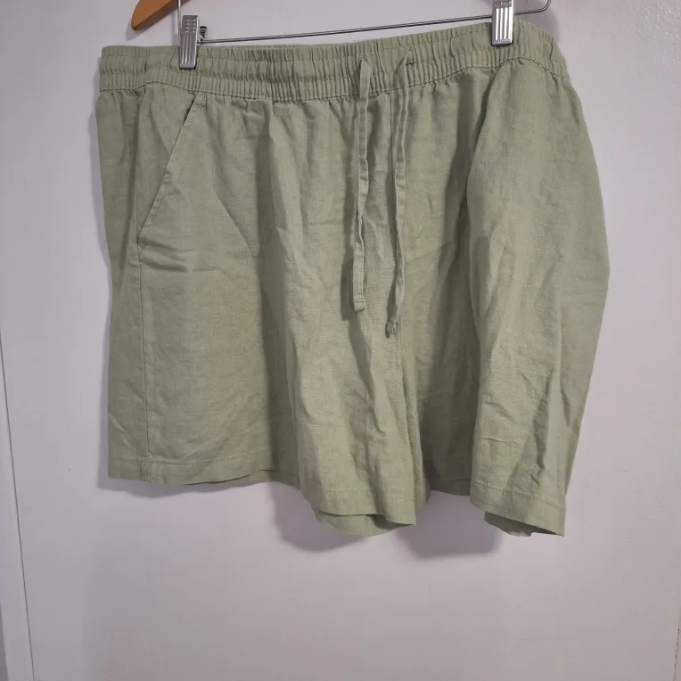 Penmans XXL Green Shorts - New with Tags! thumbnail