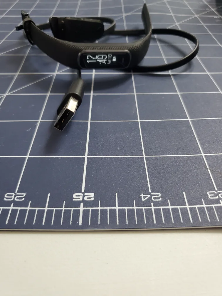 Garmin watch with Charger thumbnail