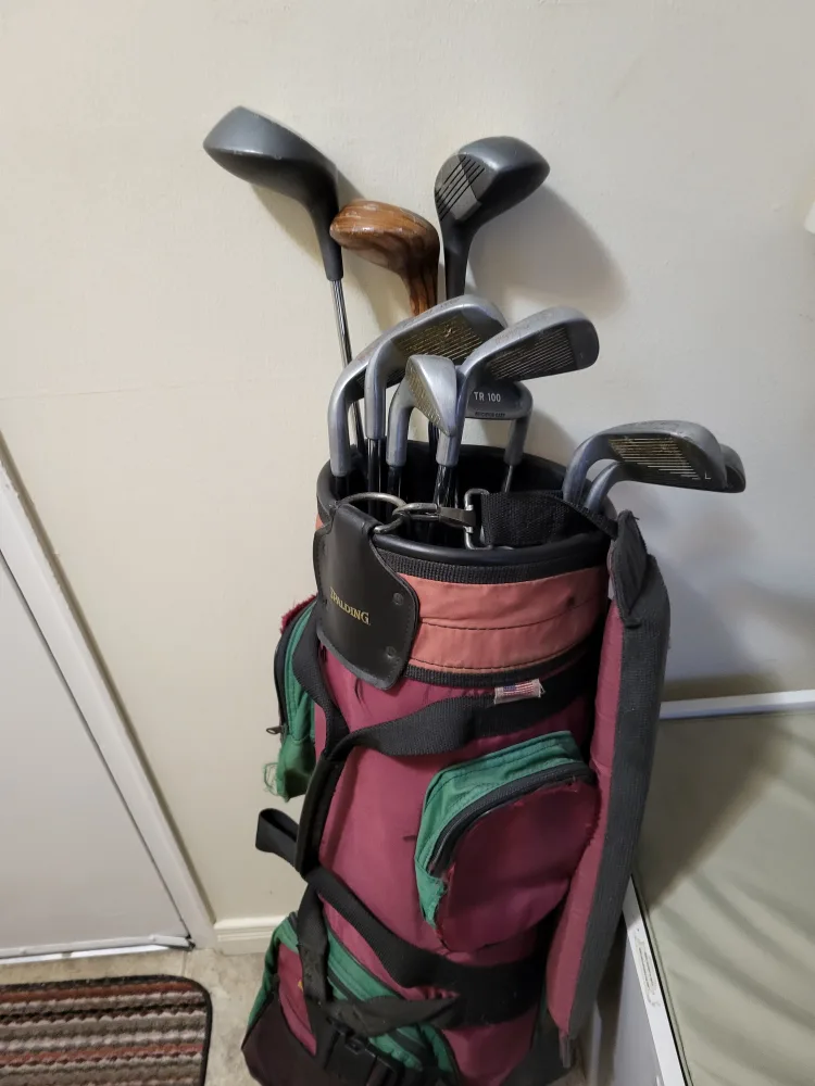 Spalding Golf Club Set with Bag image indicator(2)
