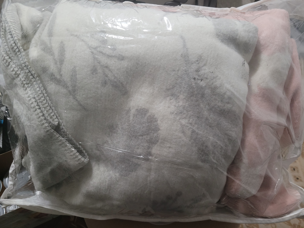 New Pink & White Cloud Blanket - photo 2
