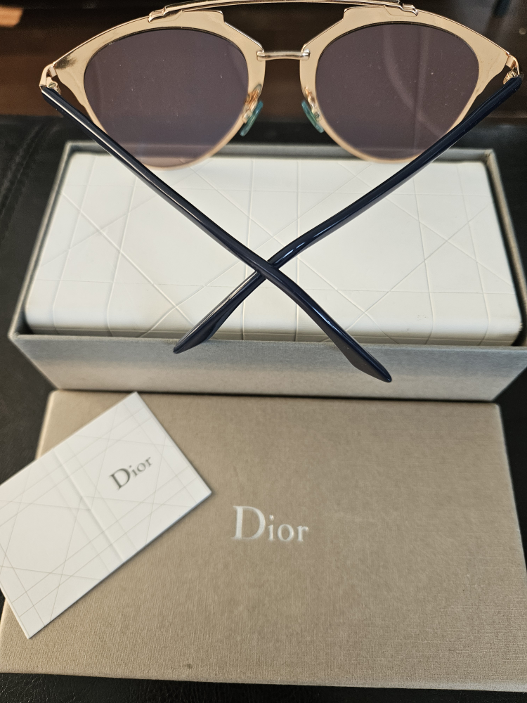 Dior Sunglasses with Case - photo 2