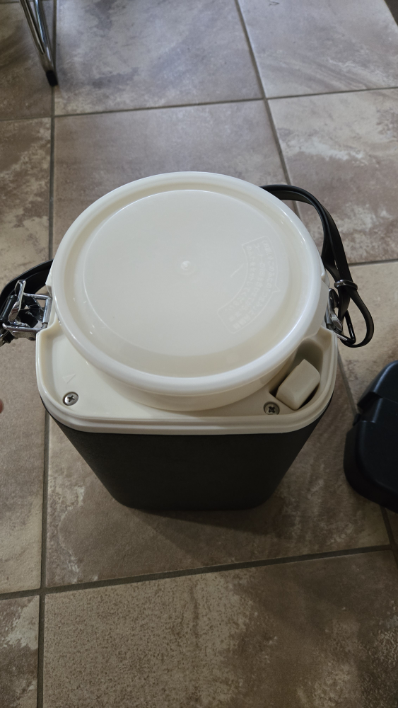 Zojirushi Bento Lunch Box - photo 2