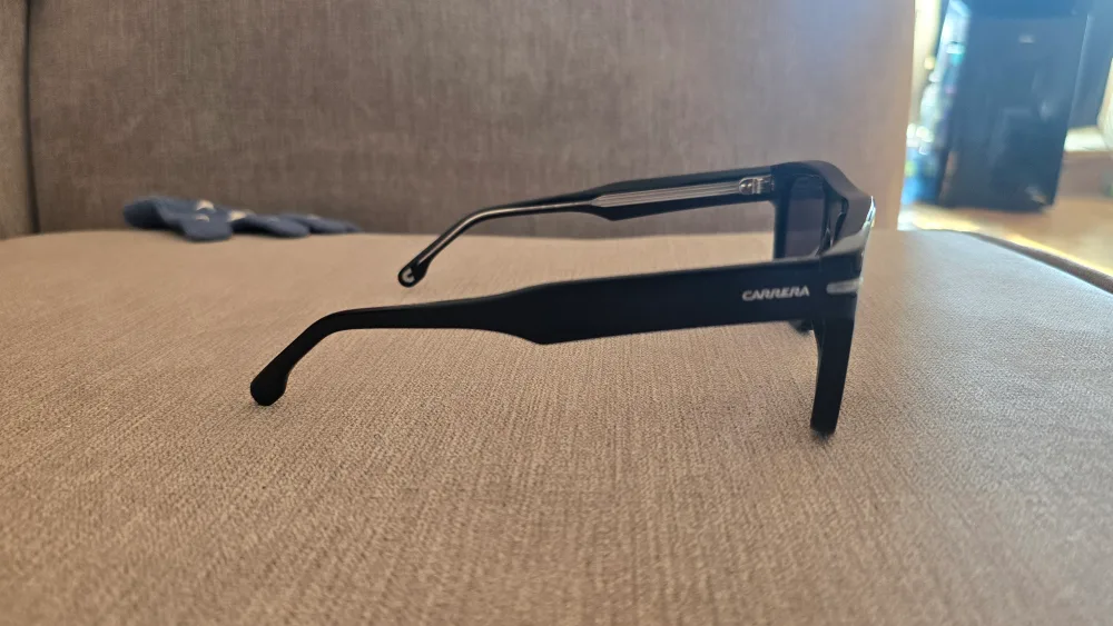 Carrera Black Sunglasses - Like New! image indicator(3)