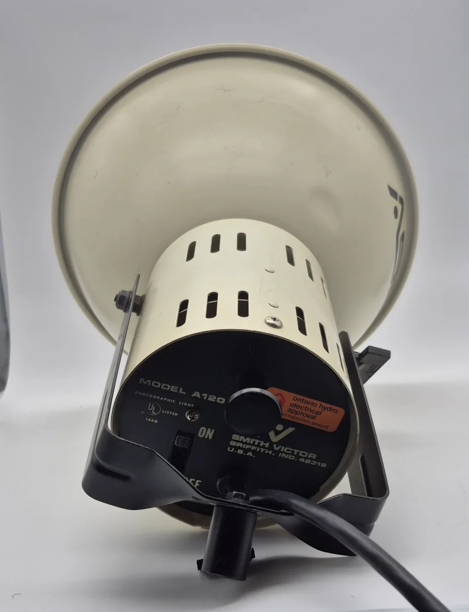 Smith Victor A120 Photographic Light image indicator(2)