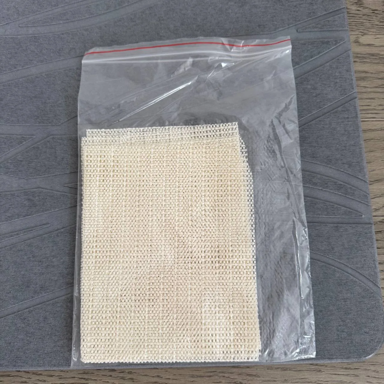 Mondano Bath Mat – Graphite image indicator(5)