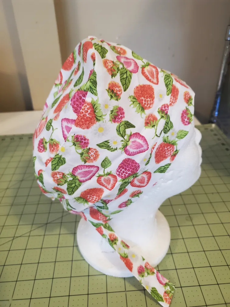 Strawberry Print Scrub Cap Adult Sz thumbnail