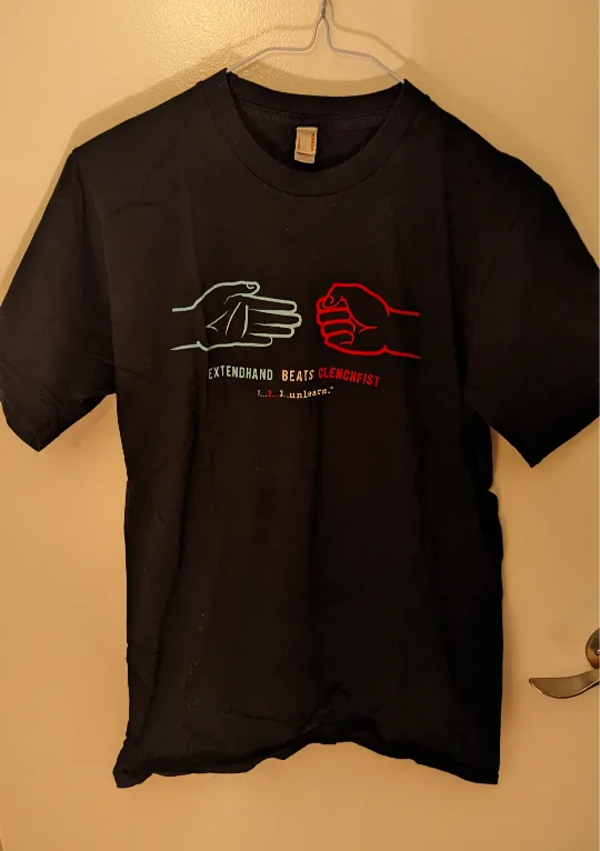 Unlearn Extendhand Beats Clenchfist T-Shirt - Size Men's Small thumbnail