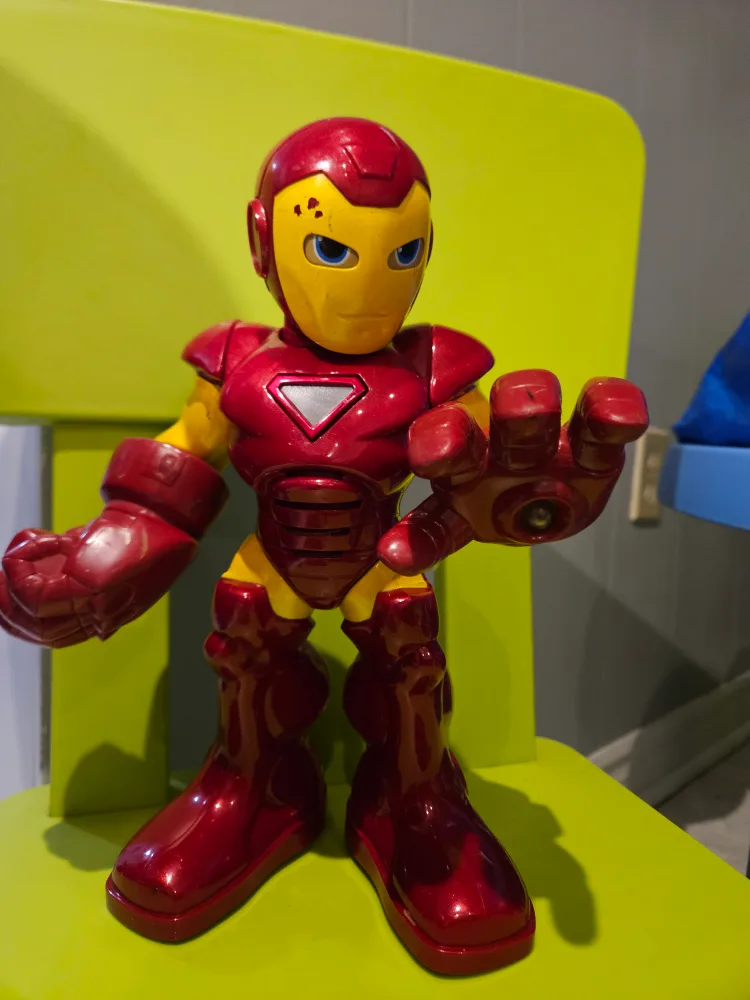Iron Man Toy Figure thumbnail
