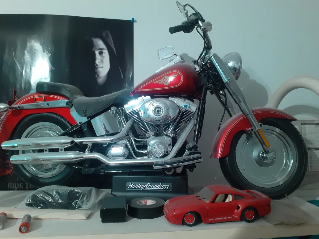 vintage watch and random toys image indicator(4)