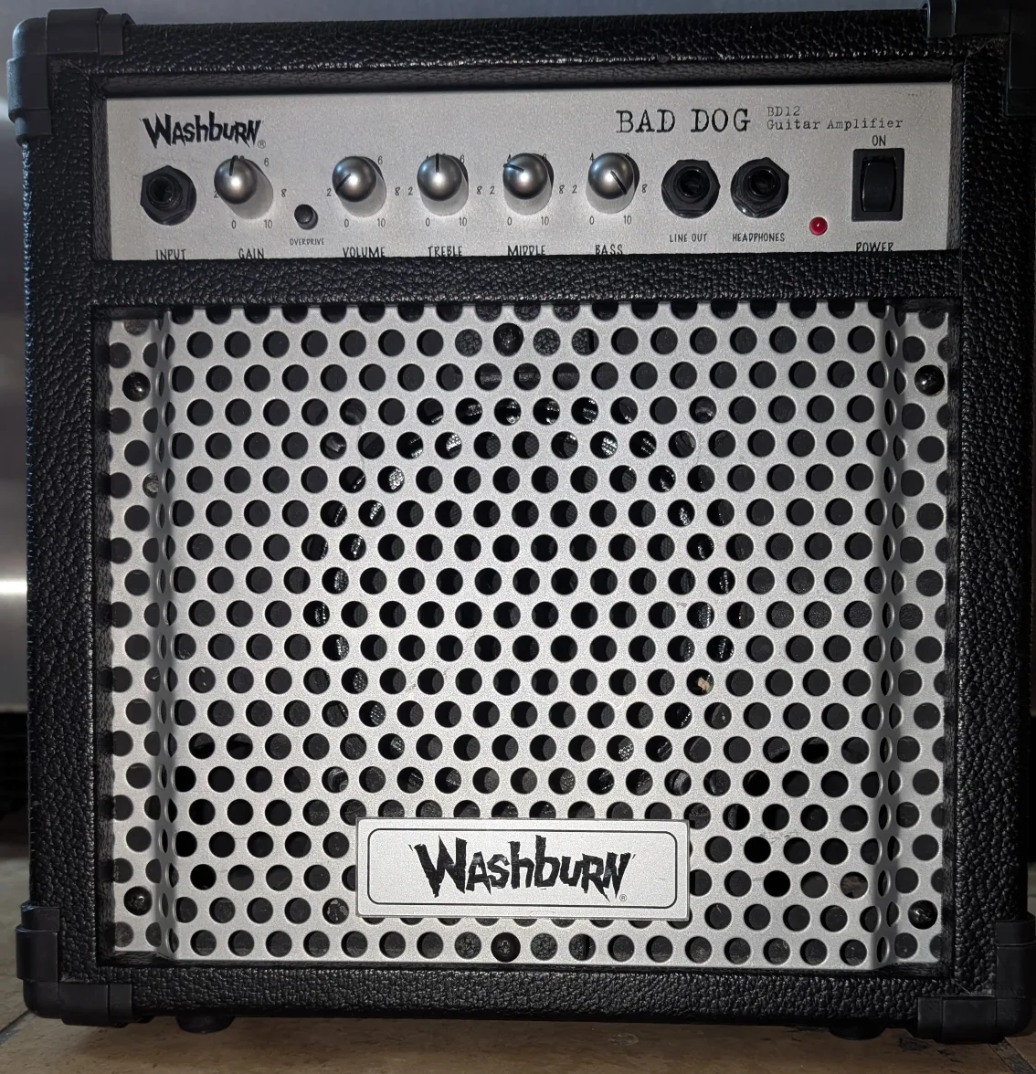 Washburn Bad Dog BD12 Guitar Amplifier thumbnail