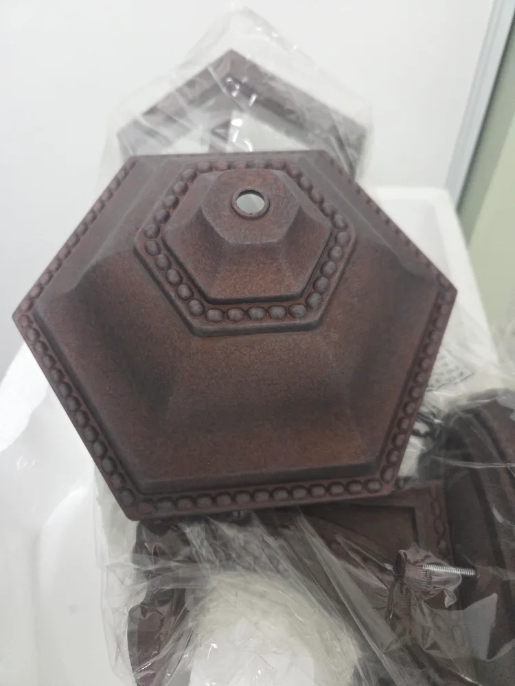 2 New Murray Feiss OL2101WP Outdoor Wall Light image indicator(5)