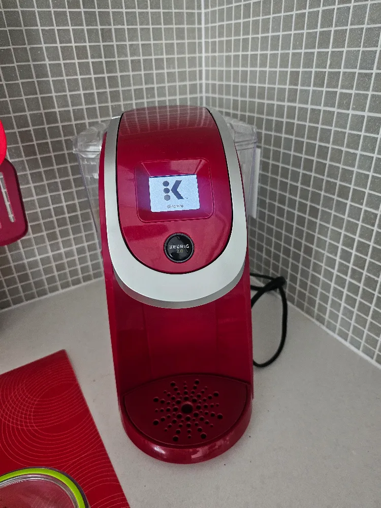 Keurig 2.0 K200 Coffee Maker - Red thumbnail