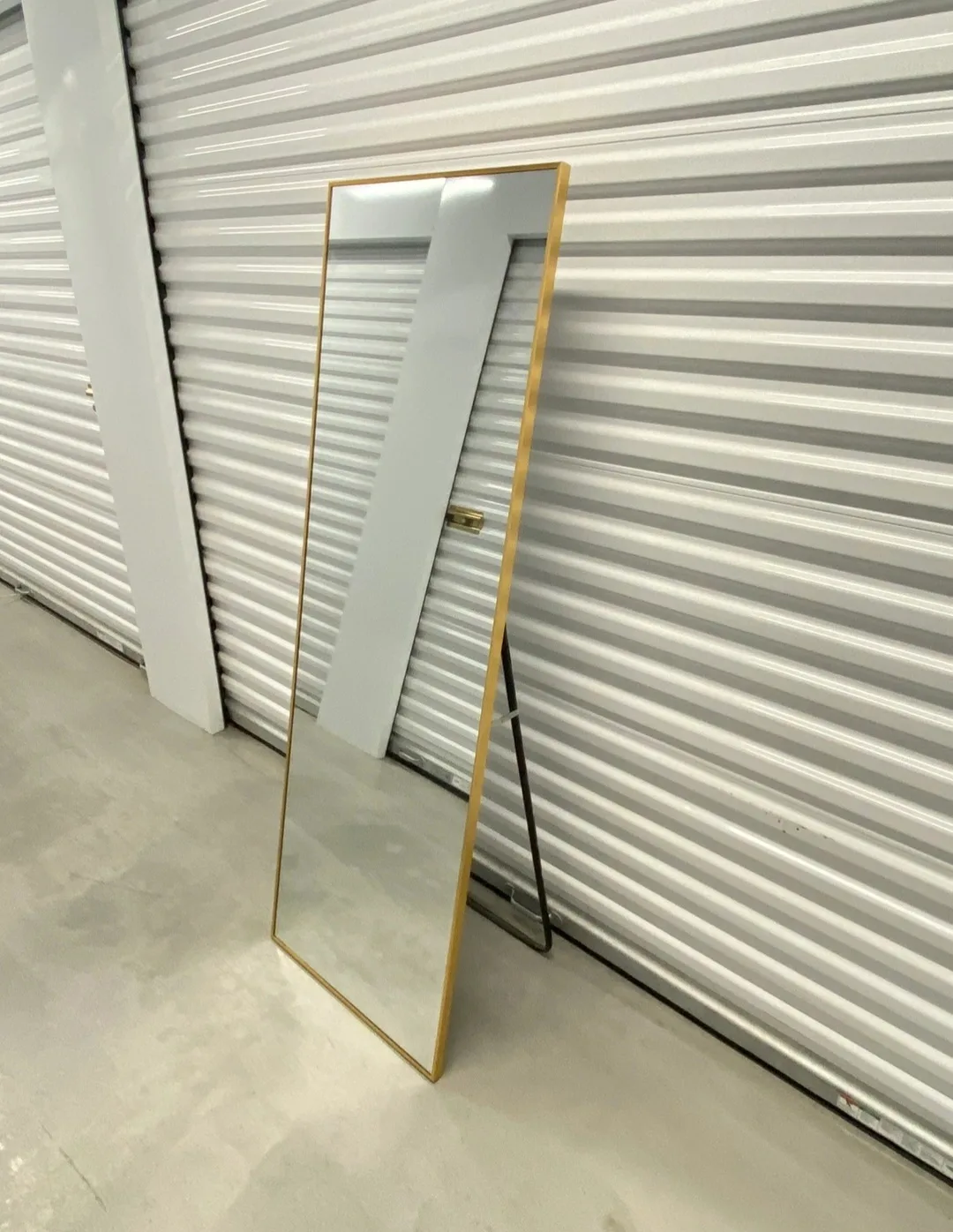 Gold Framed Full Length Mirror image indicator(2)