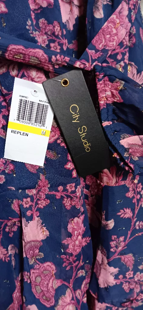 New City Studio Navy Pink Floral Dress - Size M image indicator(2)