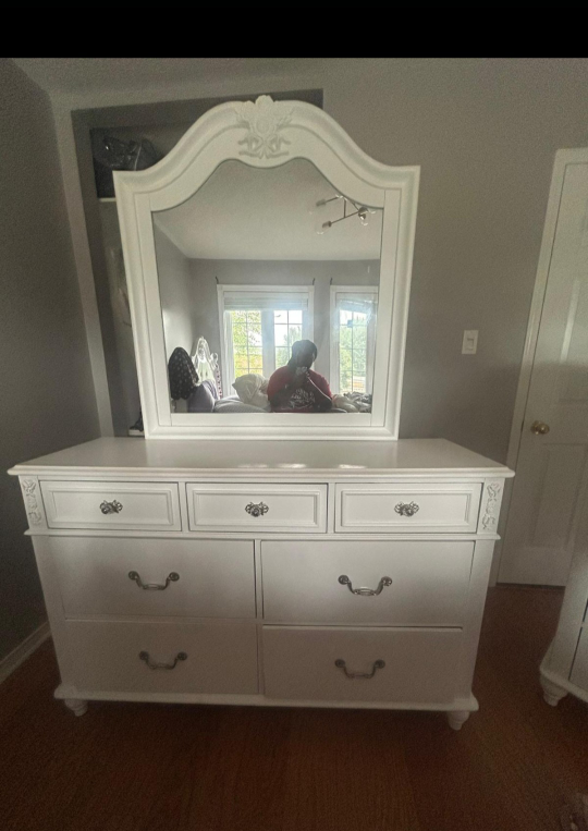 White 7-Drawer Dresser with Optional Mirror - photo 2