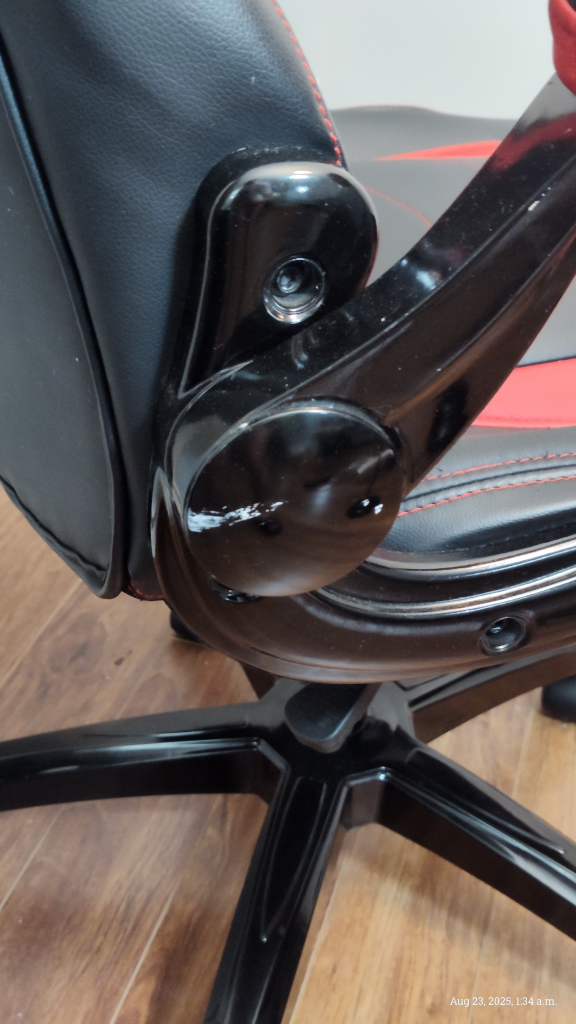Gaming Chair - Moving out of my place - photo 3