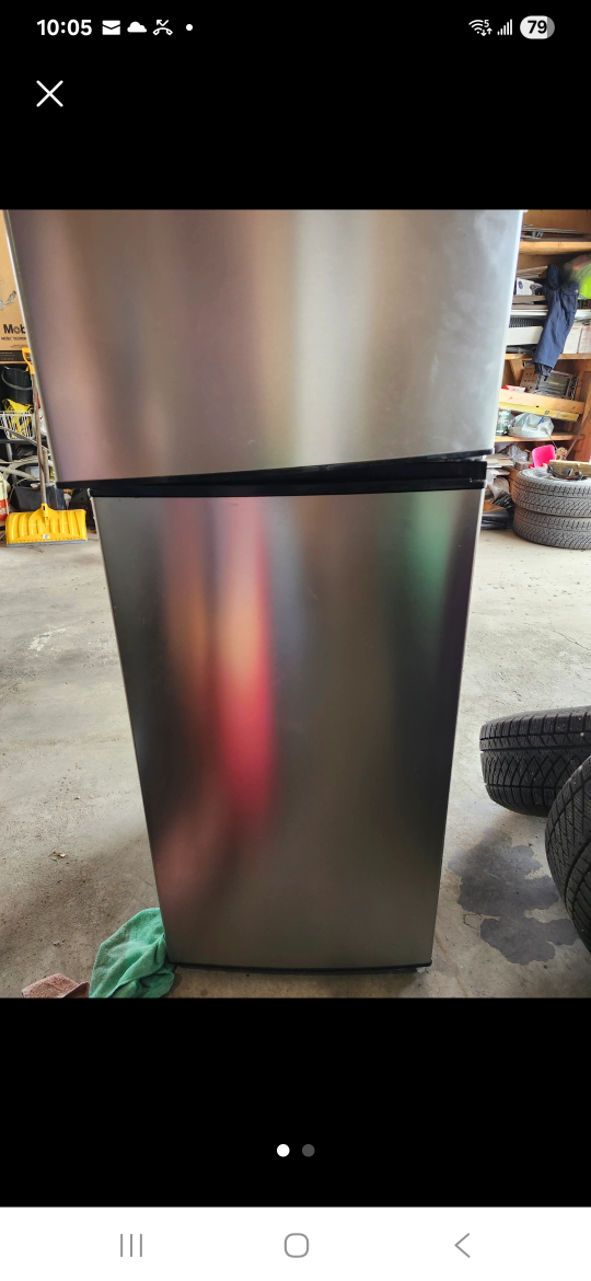 Mini Fridge - Compact Refrigerator