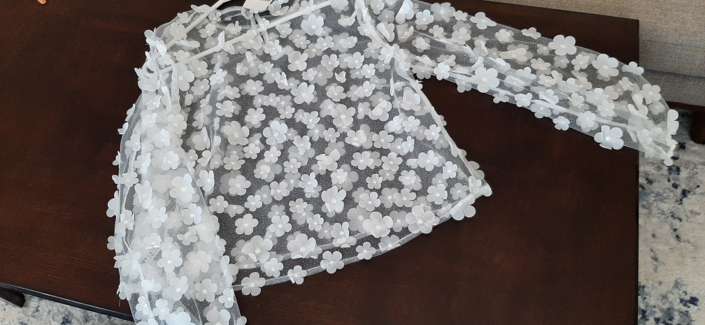 Forever 21 White Floral Top - Size L - New - photo 3