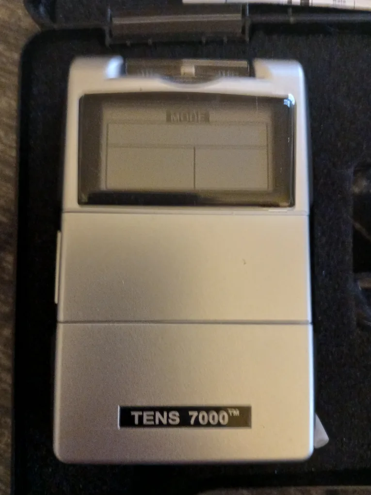 TENS 7000 Unit with Case & Accessories image indicator(2)