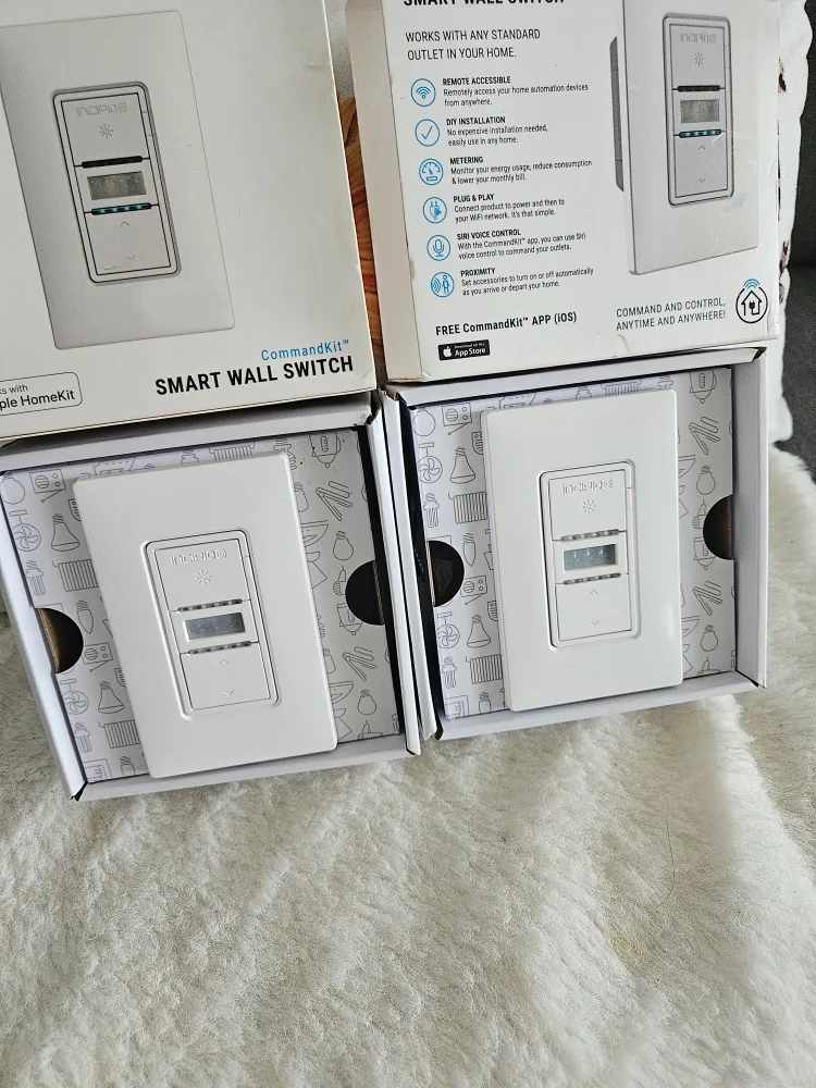 Incipio CommandKit Smart Wall Switch image indicator(8)