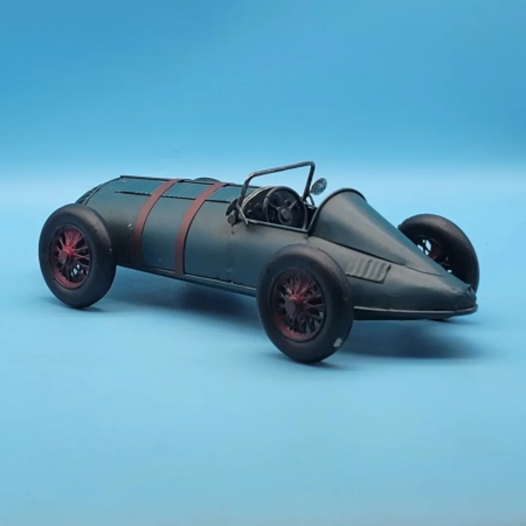 Vintage Style Formula One F1 Race Car Metal Replica Metal image indicator(4)