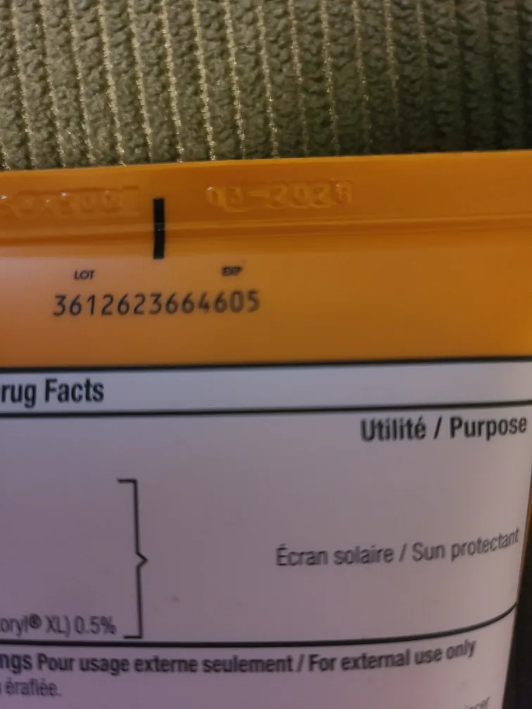 Vichy Capital Soleil & La Roche-Posay Sunscreen image indicator(2)