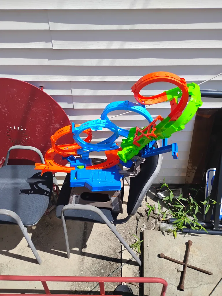 Hot Wheels Track Set, Orange, Blue, Green thumbnail
