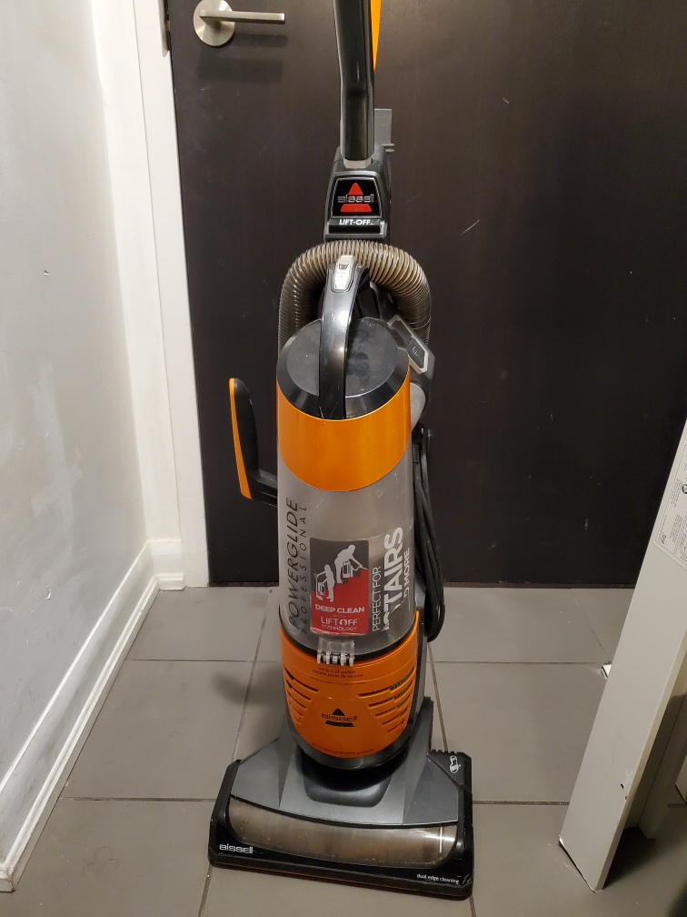 Bissell PowerGlide Professional Lift-Off Vacuum