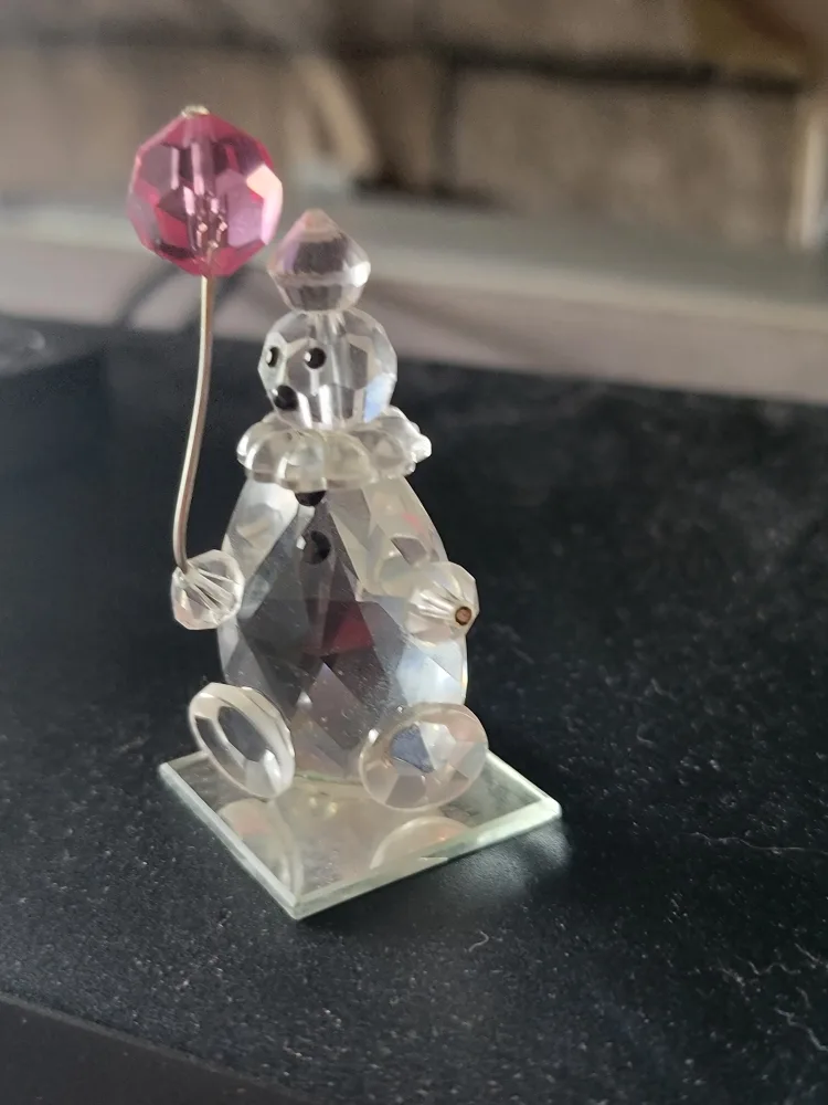 Swarovski  Crystal Clown Figurine with Pink Balloon thumbnail