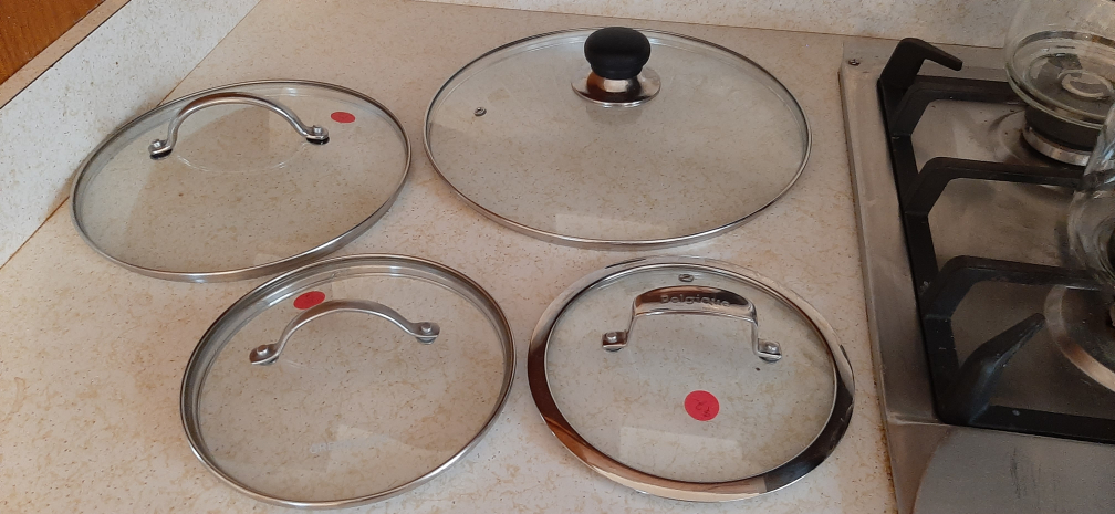 Replacement tempered glass cookware lids.