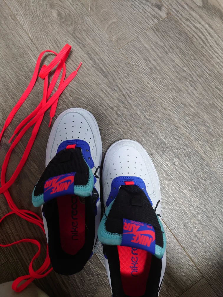 Nike Air Force 1 React White/Black image indicator(3)