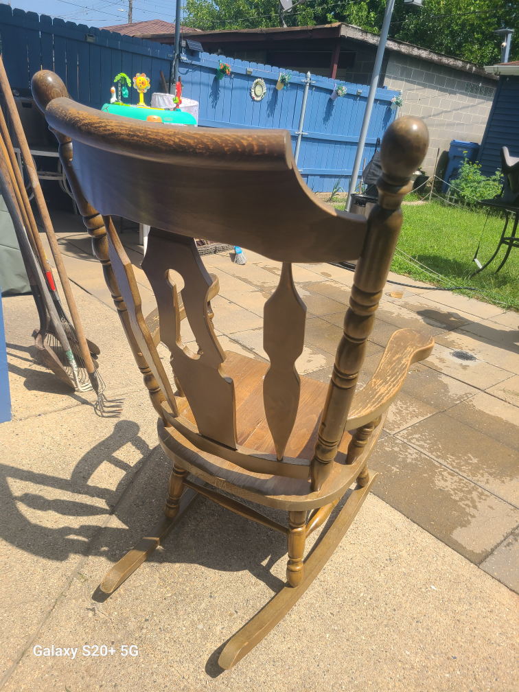 Wooden Rocking Chair