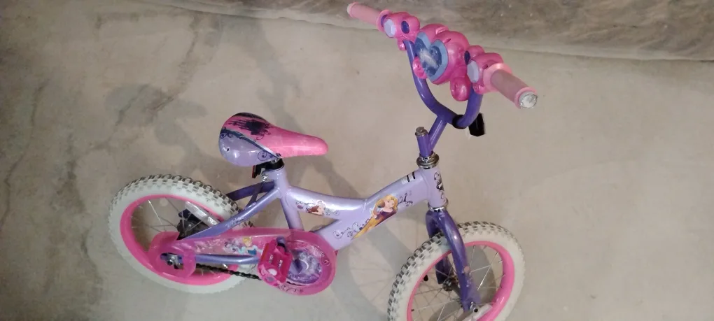 Disney Princess Kids' Bike - Cute & Fun! image indicator(2)