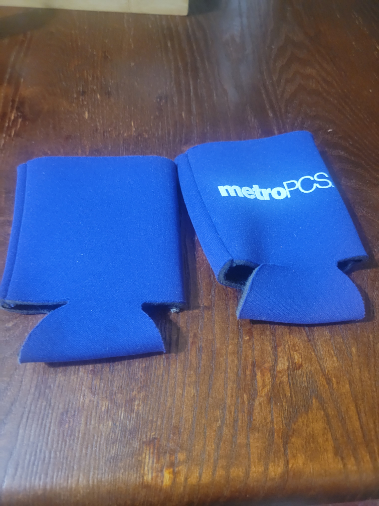 MetroPCS Can Koozies (2) - photo 2