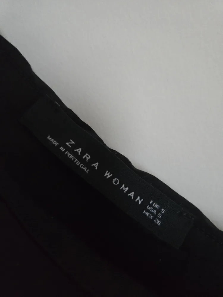 Zara Woman Black Top - Size S image indicator(2)