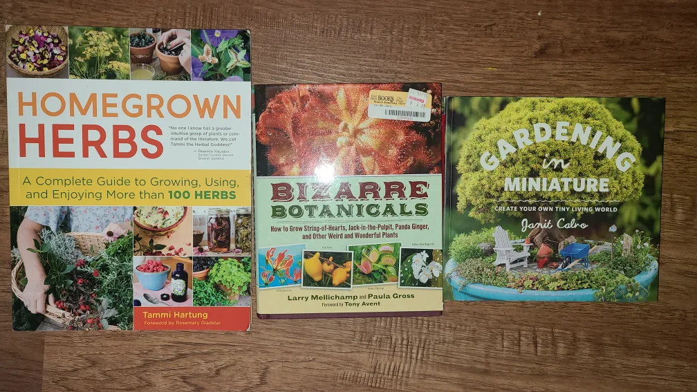 The Unconventional Gardener Book Bundle thumbnail