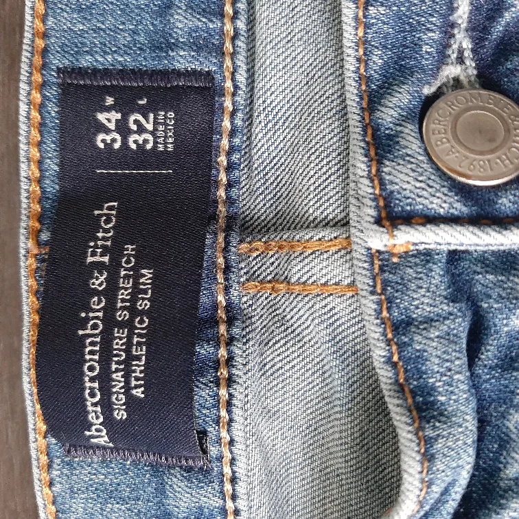 Abercrombie & Fitch Athletic Slim Jeans 34x32 image indicator(3)