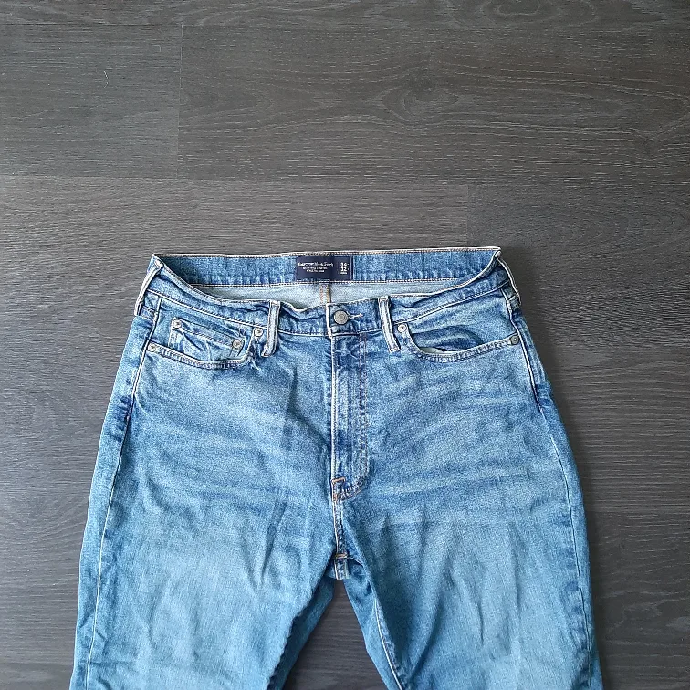 Abercrombie & Fitch Athletic Slim Jeans 34x32 image indicator(5)