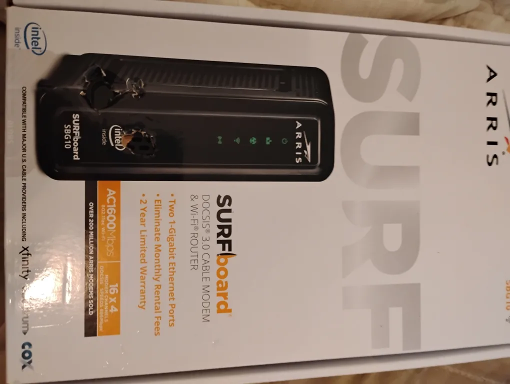 ARRIS SURFboard SBG10 DOCSIS 3.0 Cable Modem & WiFi Router thumbnail