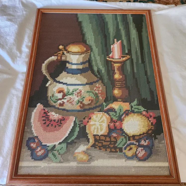 Needlepoint Still Life Framed Art image indicator(3)