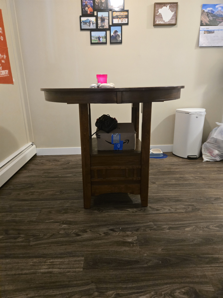 Round wooden dining table - photo 2