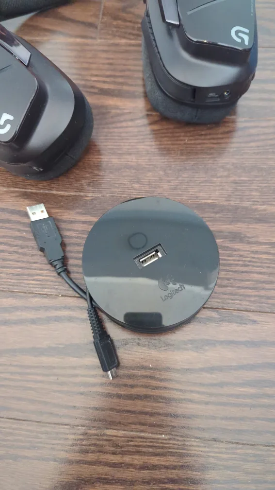 Logitech G933 Wireless Gaming Headset image indicator(2)